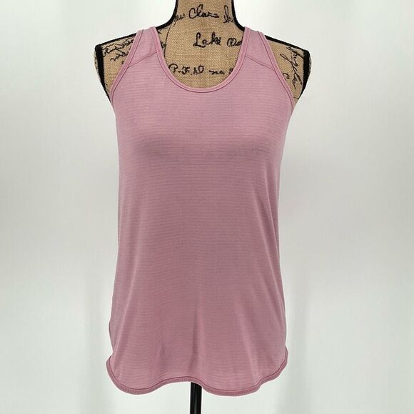 Lululemon Essential Tank Top Lightweight Sweat Wicking Pink  Women 4 - Picture 1 of 3